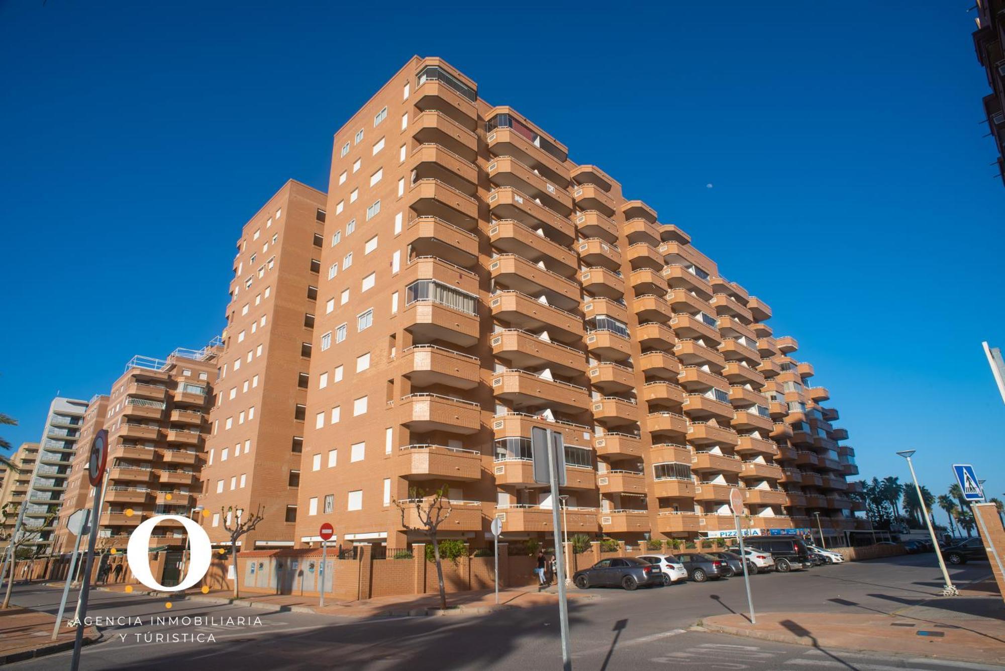 Holiday Primera Linea Magic World Oropesa del Mar Exterior photo